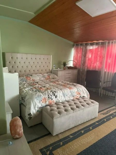 Tirane, shitet apartament 3+1+Ballkon Kati 3, 168 m² 186.001 € (Fresk)