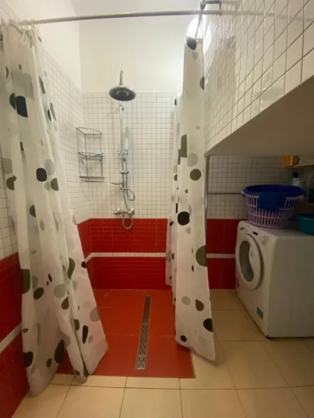 Durres, shitet apartament 2+1+2 , 85 m² 200.000 € (GJIRI LALEZIT!)