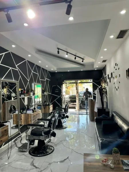 Durres, shitet AMBIENT BIZNESI , 50 m² 150.000 € (DURRES!)