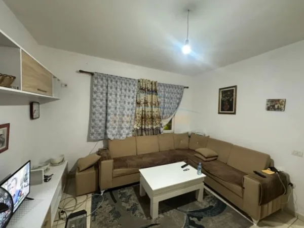 Tirane, shitet apartament 1+1 Kati 1, 57 m² 64.000 € (shefqet kuka)