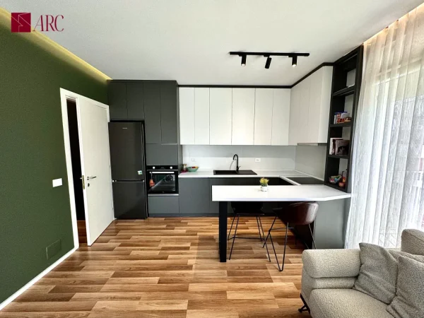 Tirane, shitet apartament+verande | Penthouse 1+1+Aneks+Ballkon Kati 3, 113 m² 135.000 € (Rezidenca Klensi, Astir)