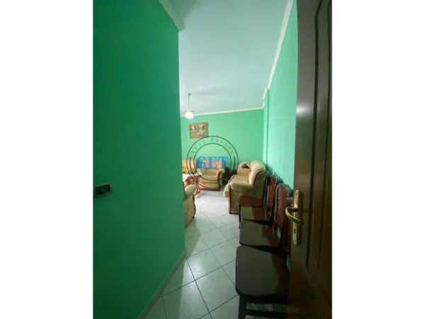 Durres, shitet apartament 2+1+Ballkon Kati 5, 92 m² 92.000 € (Shitet, Apartament 2+1, Plazh Iliria, Durres)