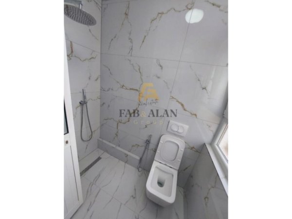 Tirane, shitet apartament 2+1+2 Kati 5, 90 m² 185.000 € (Medreseja)