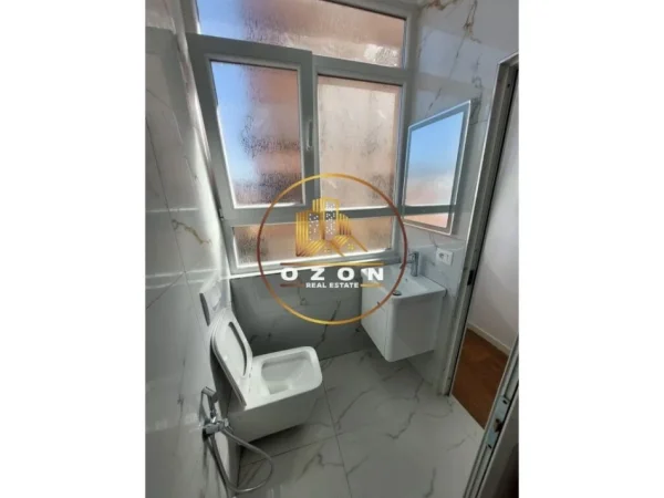 Apartment 2+1+2 për Shitje tek Medreseja!