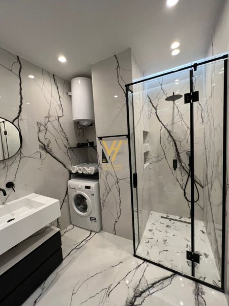 Tirane, jepet me qera apartament 2+1+Ballkon Kati 6, 77 m² 1.800 € (RRUGA E KAVAJES)