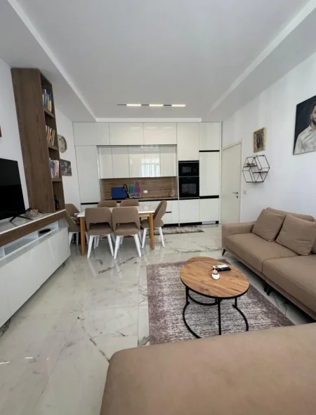 Tirane, shitet apartament 1+1 Kati 3, 64 m² 110.000 € (Dogana)
