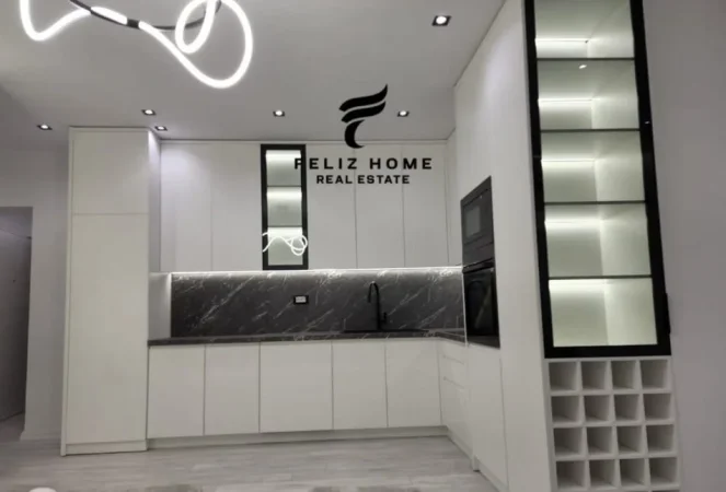 Tirane, jepet me qera apartament 3+1+Ballkon Kati 7, 111 m² 1.250€ (KOMPLEKSI DELIJORGJI)