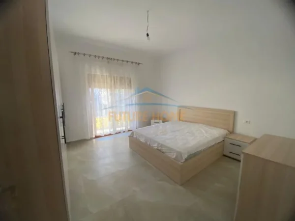 Tirane, jepet me qera apartament 2+1 Kati 2, 128 m² 500 € 