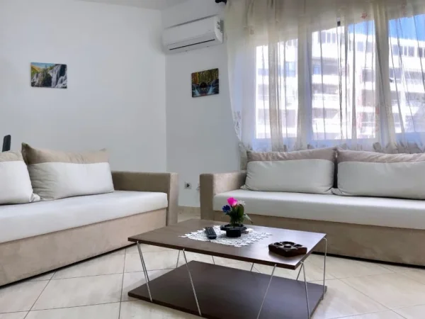Tirane, shitet apartament 2+1 , 116 m² (Stacioni Trenit)