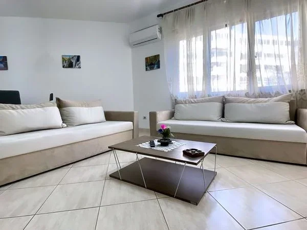 Tirane, shitet apartament 2+1 , 116 m² (Stacioni Trenit)