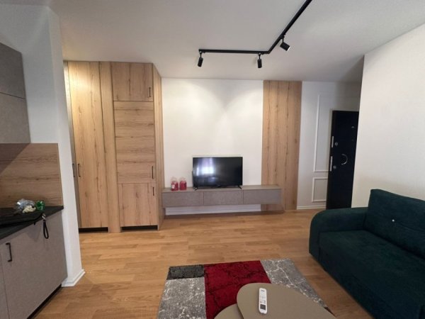 Tirane, jepet me qera apartament 1+1 Kati 3, 70 m² 550 € (Selite)