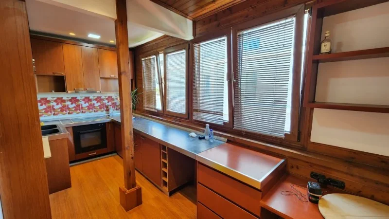 Tirane, jepet me qera apartament 2+1+Aneks+Ballkon Kati 4, 90 m² 700 € (MYSLYM SHYRI)