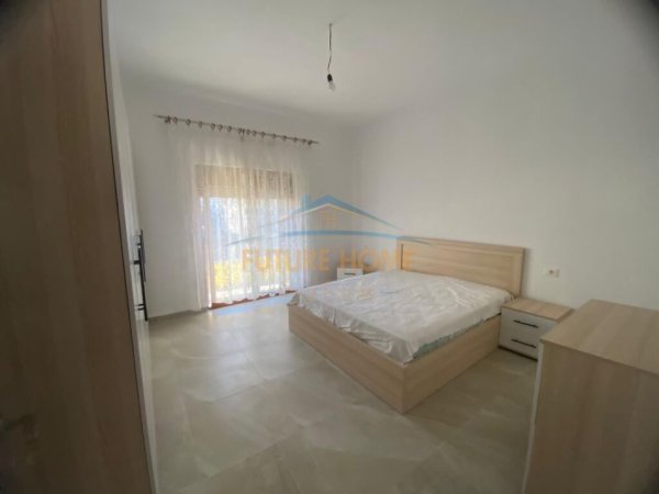 Shqiperi, jepet me qera 2+1+Ballkon Kati 2, 128 m² 500 € (unaza e re)