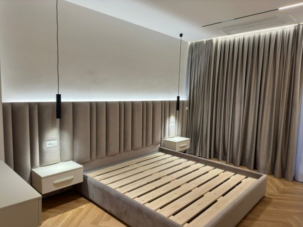 Shqiperi, jepet me qera apartament 1+1 , 93 m² 1.500 € (Liqeni Artificial i Tiranes)