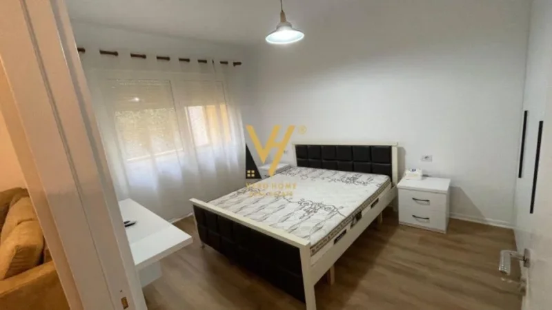 Tirane, jepet me qera apartament 2+1+Ballkon Kati 2, 90 m² 800 € (RRUGA XHON KENEDI)