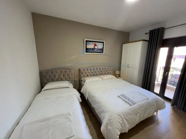 Korce, shitet hotel Kati 0, 125 m² 180.000 € (Pranë Pazarit, Korçë.)
