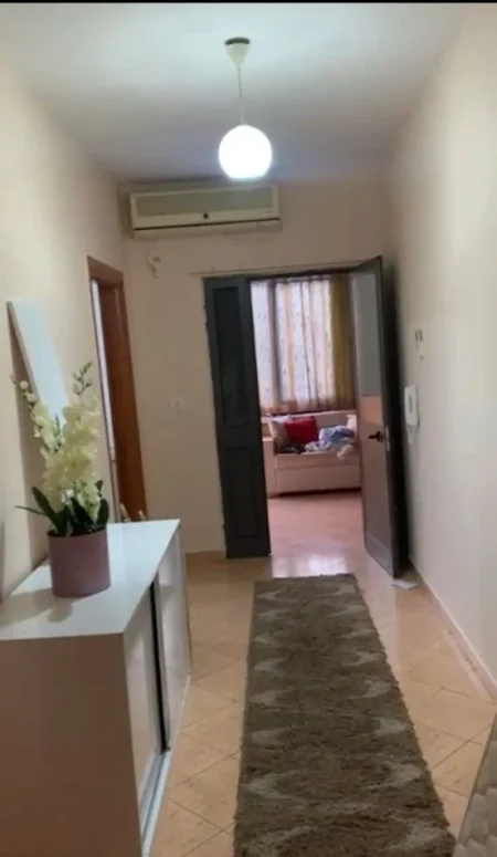 Tirane, jepet me qera apartament 2+1+Ballkon Kati 3, 86 m² 600 € (DON BOSKO)