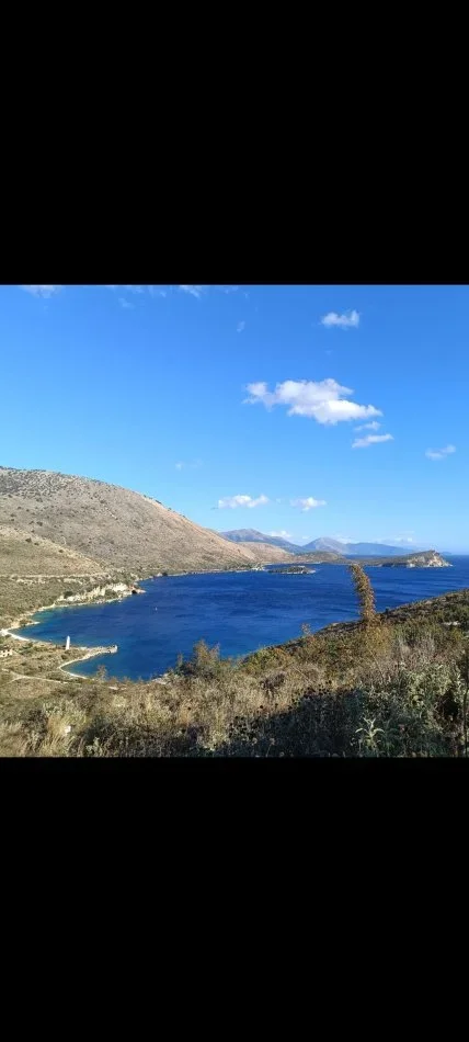 Découverte en Albanie.Les trésors culturels et naturels.