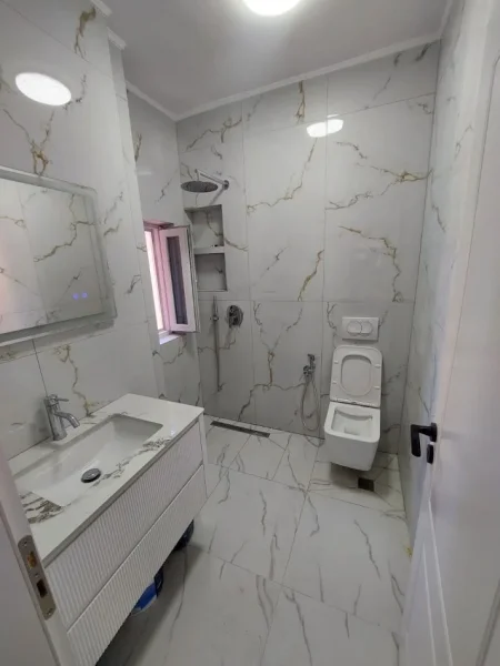 Tirane, shitet apartament 2+1+Aneks+Ballkon Kati 5, 90 m² 185.000 € (RRUGA E DIBRES)