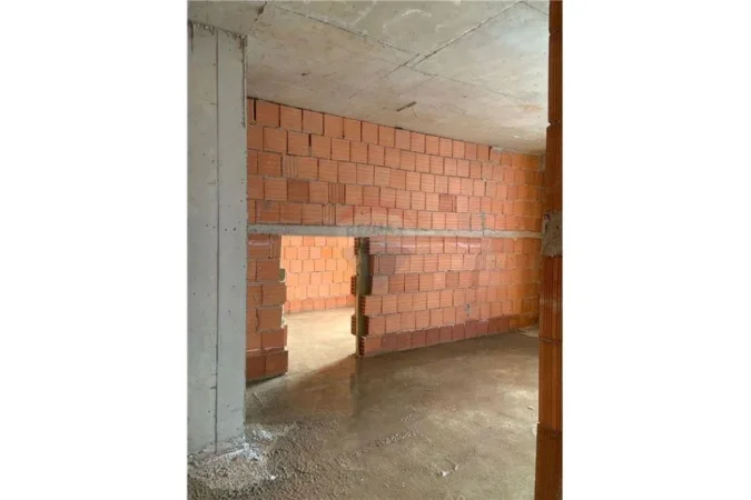 Tirane, shitet apartament 1+1 Kati 8, 60 m² 158.000 € (Komuna Parisit)