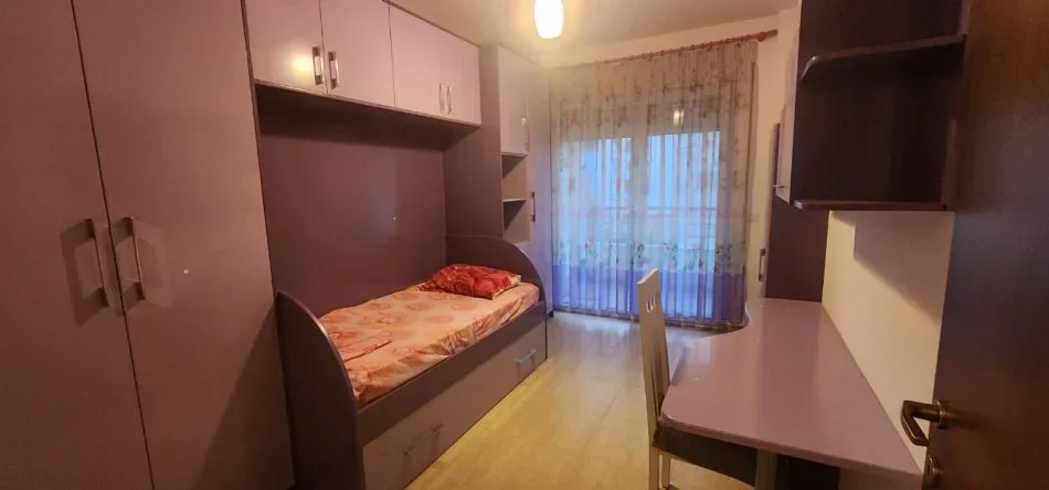 Tirane, shes apartament 2+1 Kati 4, 104 m² 130.000 €