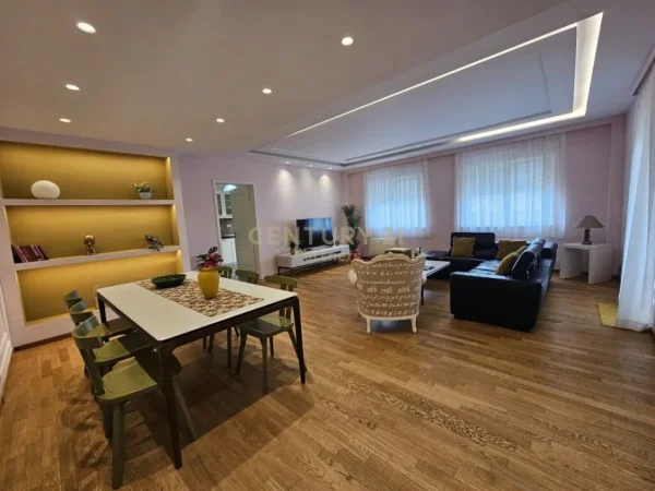 Tirane, shes apartament 3+1+Aneks+Ballkon Kati 3, 186 m² 450.000 € (REZIDENCA TOUCH OF THE SUN)