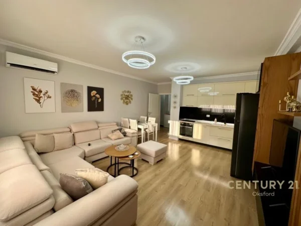 Tirane, shes apartament 2+1+Aneks+Ballkon Kati 2, 113 m² 200.000 € (5 MAJI)