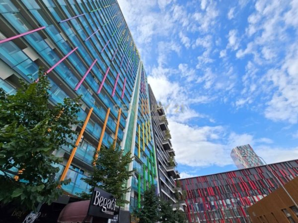 Tirane, shes zyre Kati 8, 300 m² (Ambasador 3)