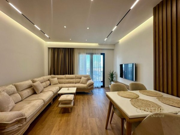 Tirane, jepet me qera apartament 2+1+Aneks+Ballkon Kati 21, 114 m² 1.500 € (GARDEN BUILDING)
