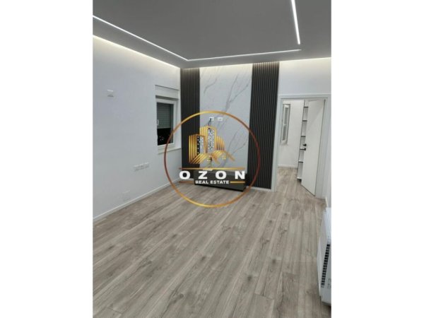 Apartament 2+1 për Banim ose Zyra me Qira në Bllok!