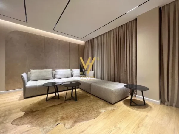 Tirane, jepet me qera apartament 2+1+Ballkon Kati 6, 80 m² 1.600 € (RRUGA E KAVAJES)