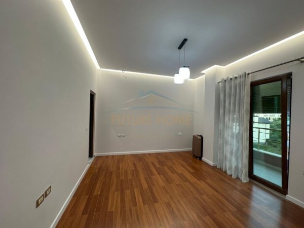 Tirane, shitet apartament 2+1 Kati 4, 119 m² 240.000 € (LIQENI I THATE TIRANE)