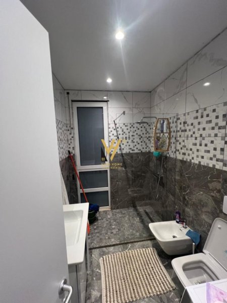 Gjiri Lalezit | Hamallaj RESIDENCA SAN PIETRO , shitet apartament 1+1+Verande Kati 2, 89 m² 240.000 € (GJIRI I LALZIT)