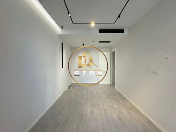 Apartament 2+1+2 për Qira tek Nisharaku pranë Square 21!