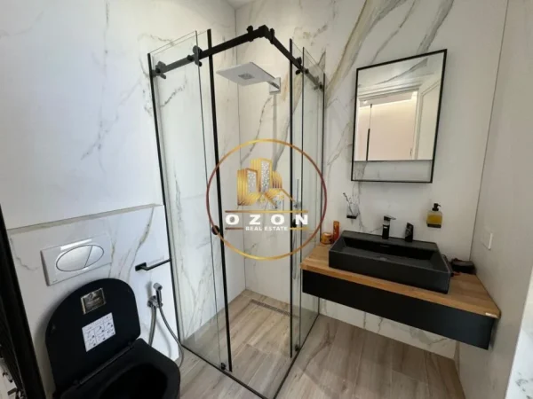 Apartament 2+1+2 për Qira tek Nisharaku pranë Square 21!