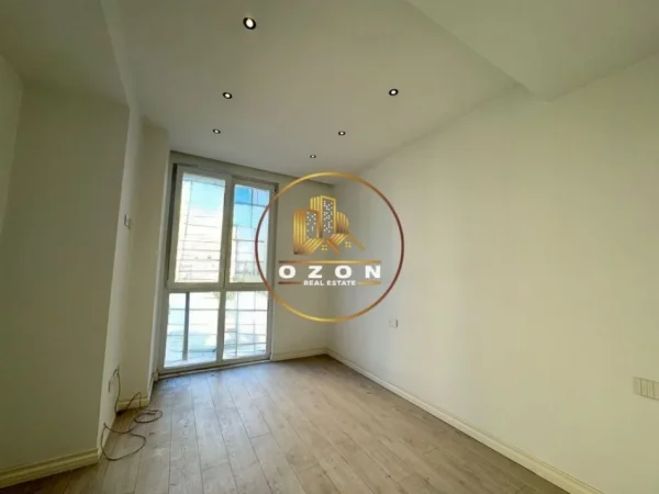 Apartament 2+1+2 për Qira tek Nisharaku pranë Square 21!