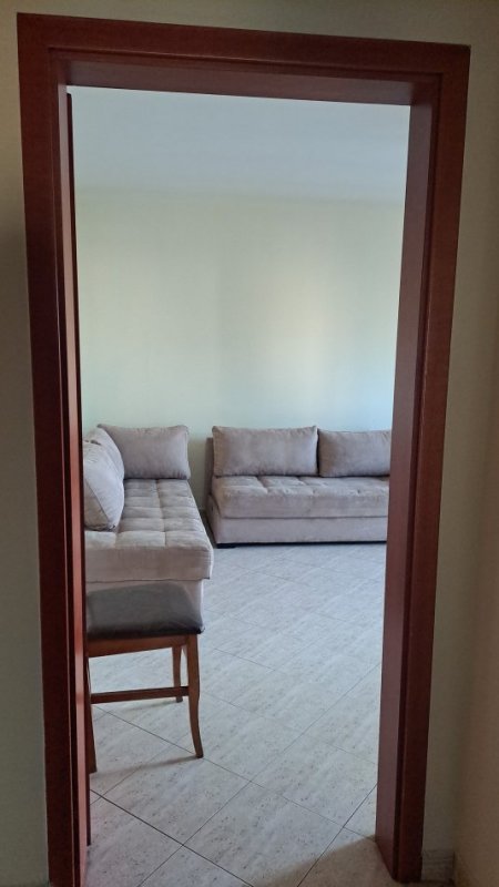 Tirane, jepet me qera apartament 2+1+Aneks+Ballkon Kati 8, 97 m² 550 € (Qemal Stafa)