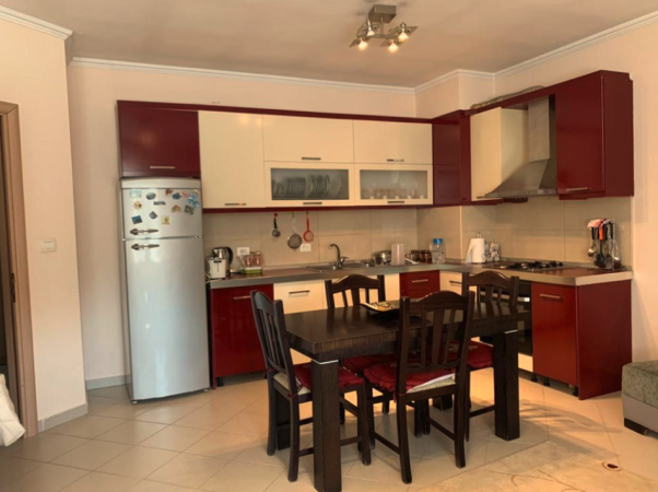 Tirane, shes apartament 2+1+Ballkon Kati 6, 98 m² 125.000 € (Astir)