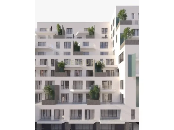 Tirane, shitet apartament 2+1 Kati 7, 98 m² 240.000 € (Shkolla e kuqe)