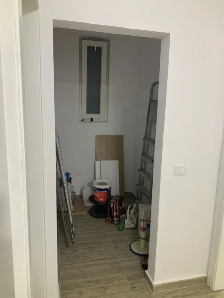 Tirane, jepet me qera apartament 1+1+Aneks+Ballkon Kati 6, 74 m² 550 € (Golden Park , Spitali Amerikan 3)