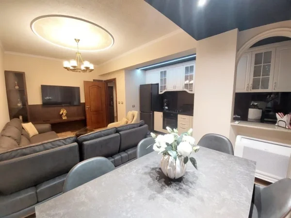 Durres, Shitet apartament 2+1+Ballkon Kati 4, 91 m²