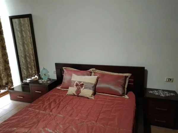 Durres,JEPET ME QERA apartament 1+1 Kati 7, 100 m² (PLAZH DURRES SHKOLLA BAJRAM CURRI)