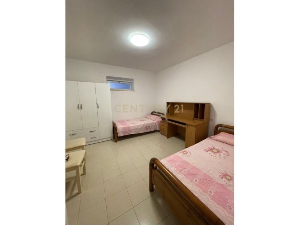 Tirane, jepet me qera apartament 2+1 Kati 3, 53 m² 600 € (Gjimnazi qemal stafa)