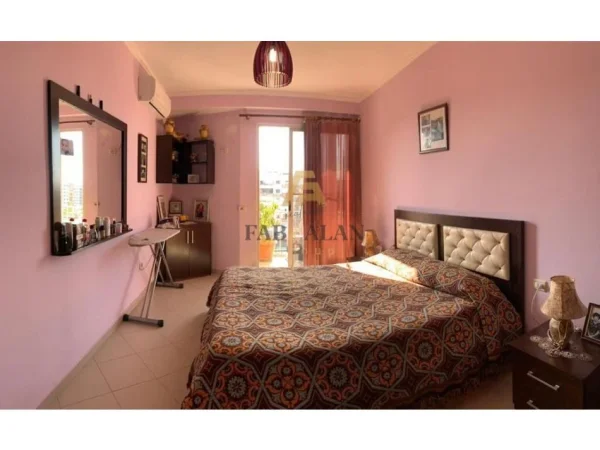 Tirane, shitet apartament 2+1 Kati 6, 99 m² 125.000 € (Yzberisht)