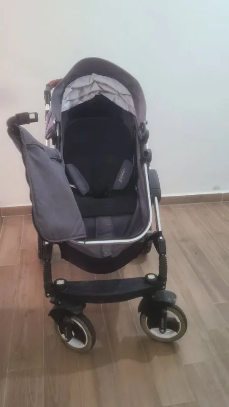 Tirane, shes Karroce Mikelino 2n1 gri metalizato 100 €