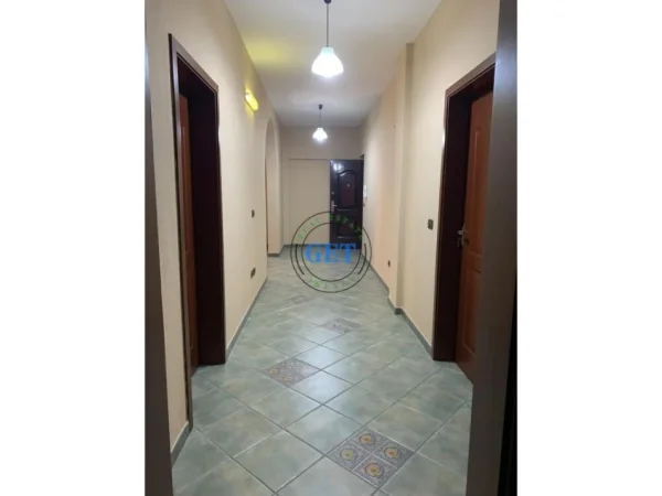 Durres, shitet Vile 5-Kateshe , 824 m² 750.000 € (Lagja nr.5)