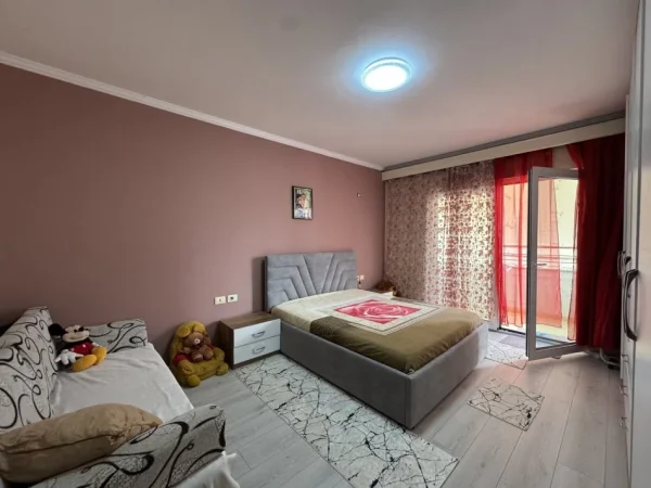 Tirane, jap me qera apartament 2+1+Aneks+Ballkon Kati 6, 110 m² 500 € (Teodor Keko)