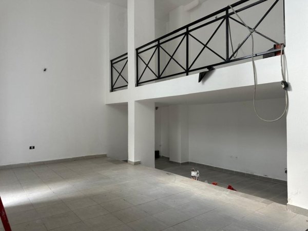 Durres, shitet ambjent biznesi Kati 1, 116 m² 