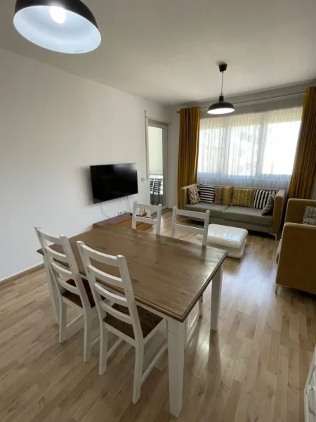 Tirane, Apartament 2+1 me qira Kati 8, 84 m² 500 € (Astir)