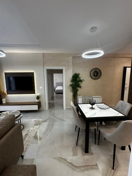 JEPET ME QERA APARTAMENT 2+1+2 TEK TIRANA GARDEN BUILDING